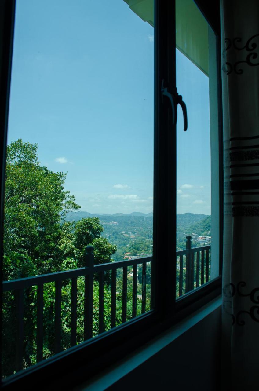 Angel Tower Bed & Breakfast Kandy Exterior photo