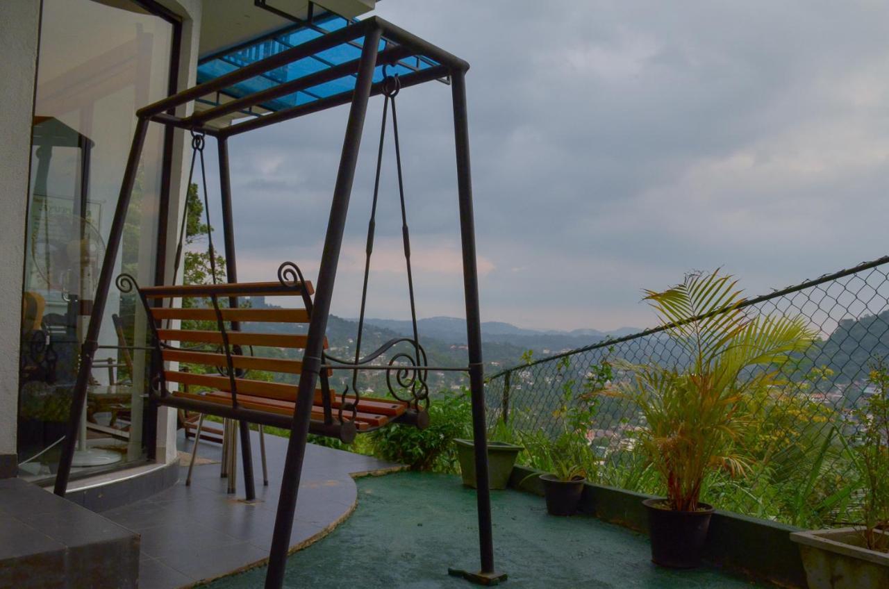 Angel Tower Bed & Breakfast Kandy Exterior photo