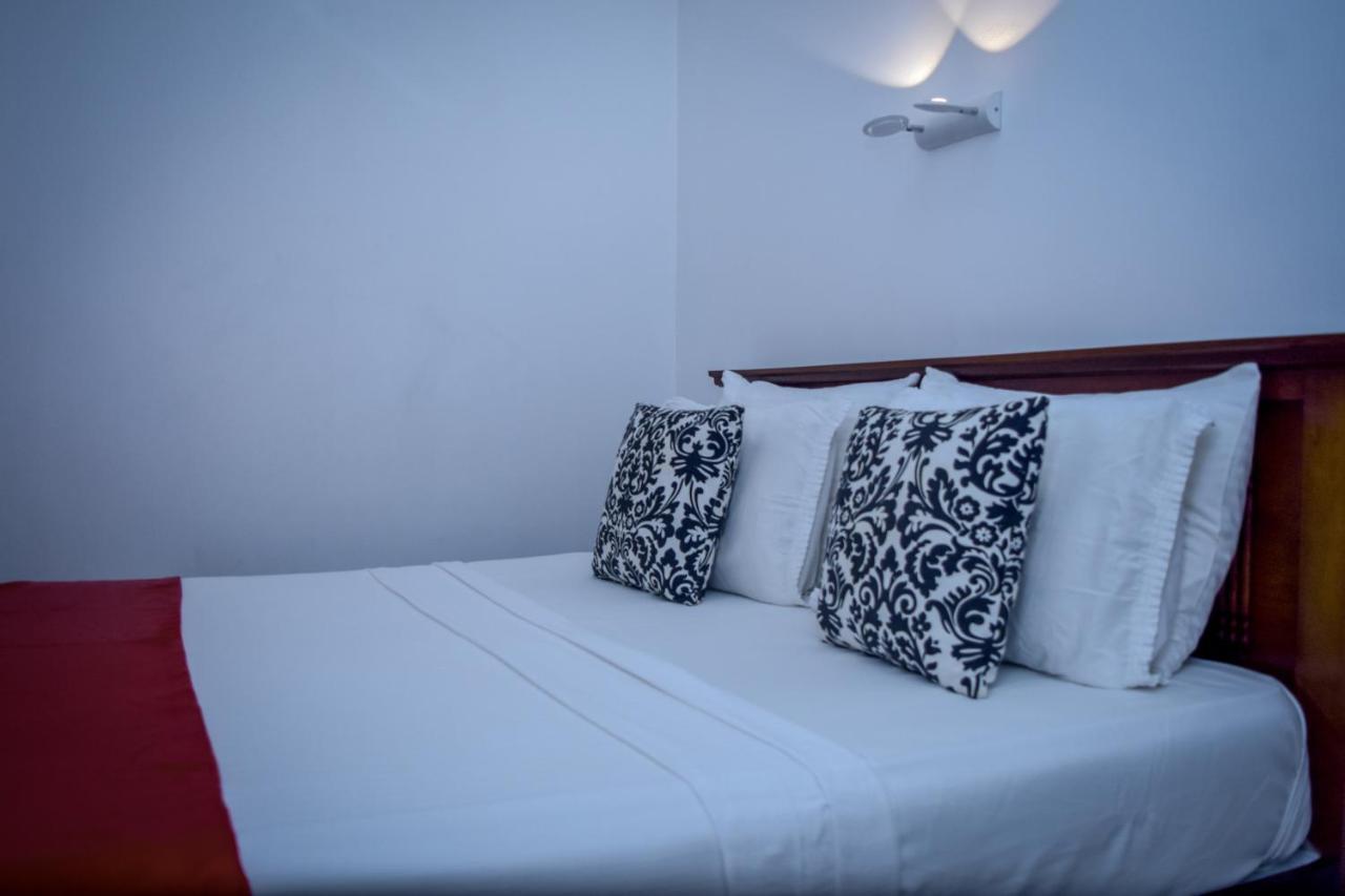 Angel Tower Bed & Breakfast Kandy Exterior photo